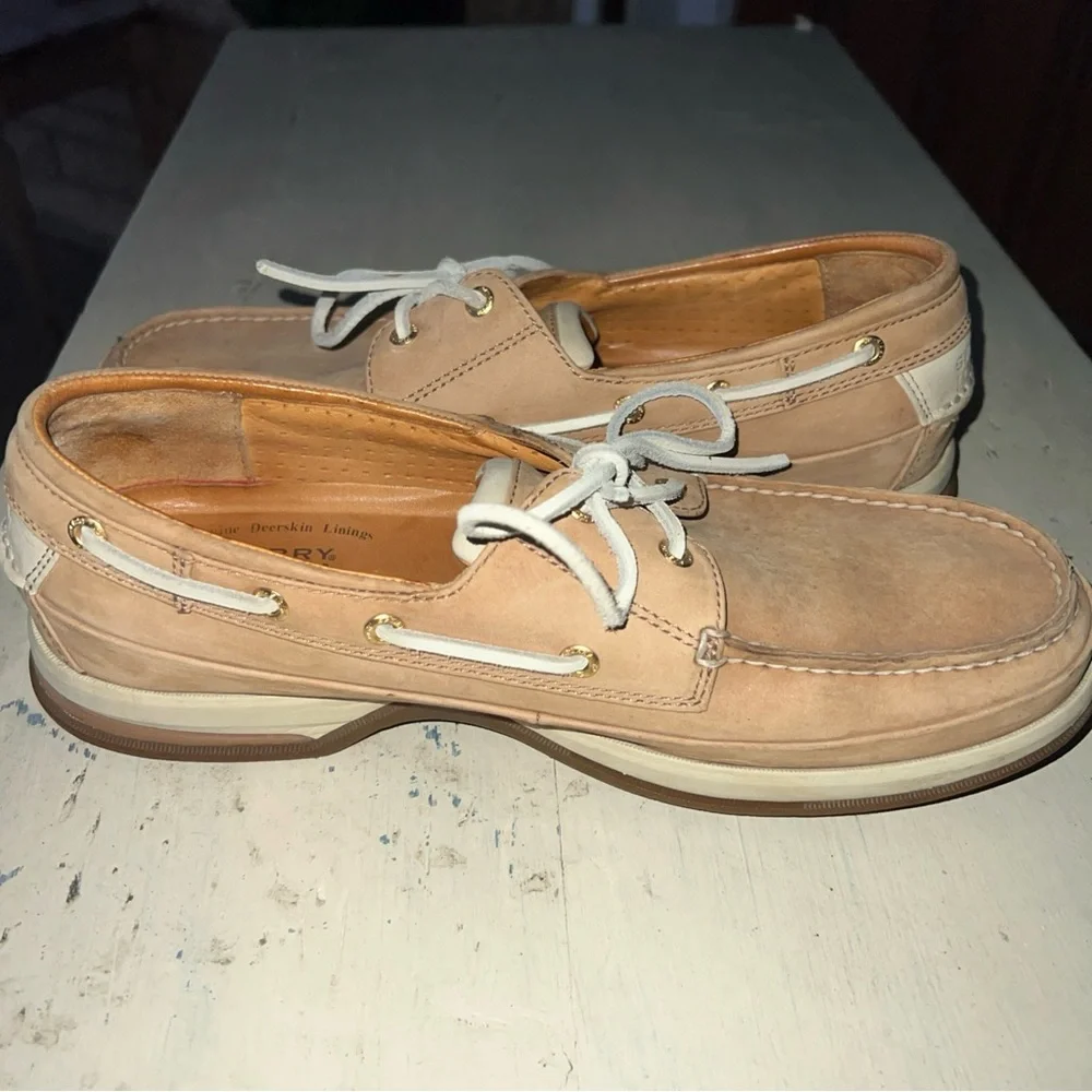 Sperry Gold Cup step into
